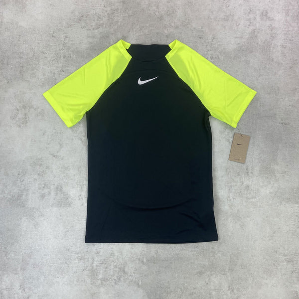 Nike shop academy volt