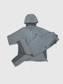 Cruyff Torrid Windbreaker/Pant Set Tracksuit Grey/Grey from StockUK
