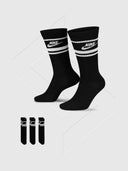 Nike Dri-Fit Sportswear Everyday Socks (3 pairs) from StockUK