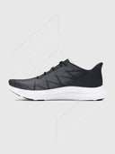 Under Armour Speed Swift Black/ White from StockUK