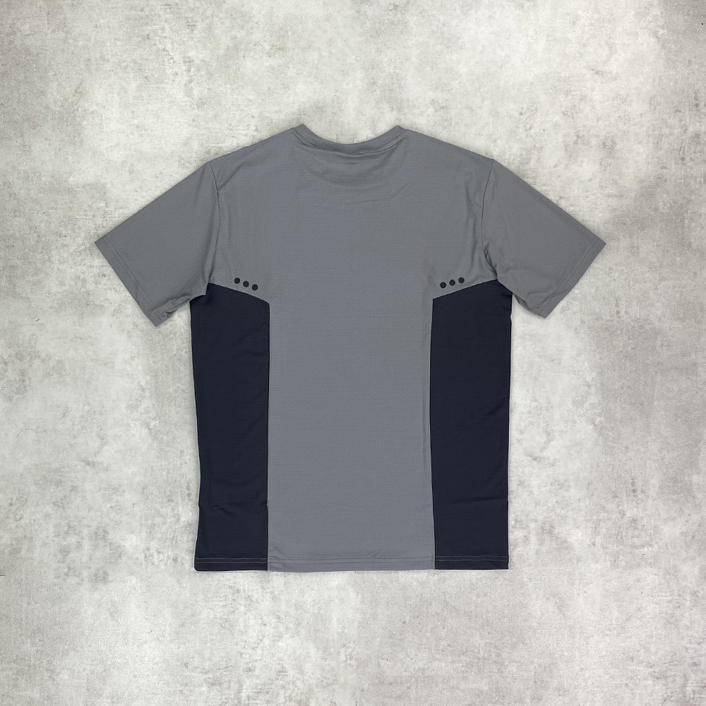 Adapt To Pro Max T-Shirt Grey