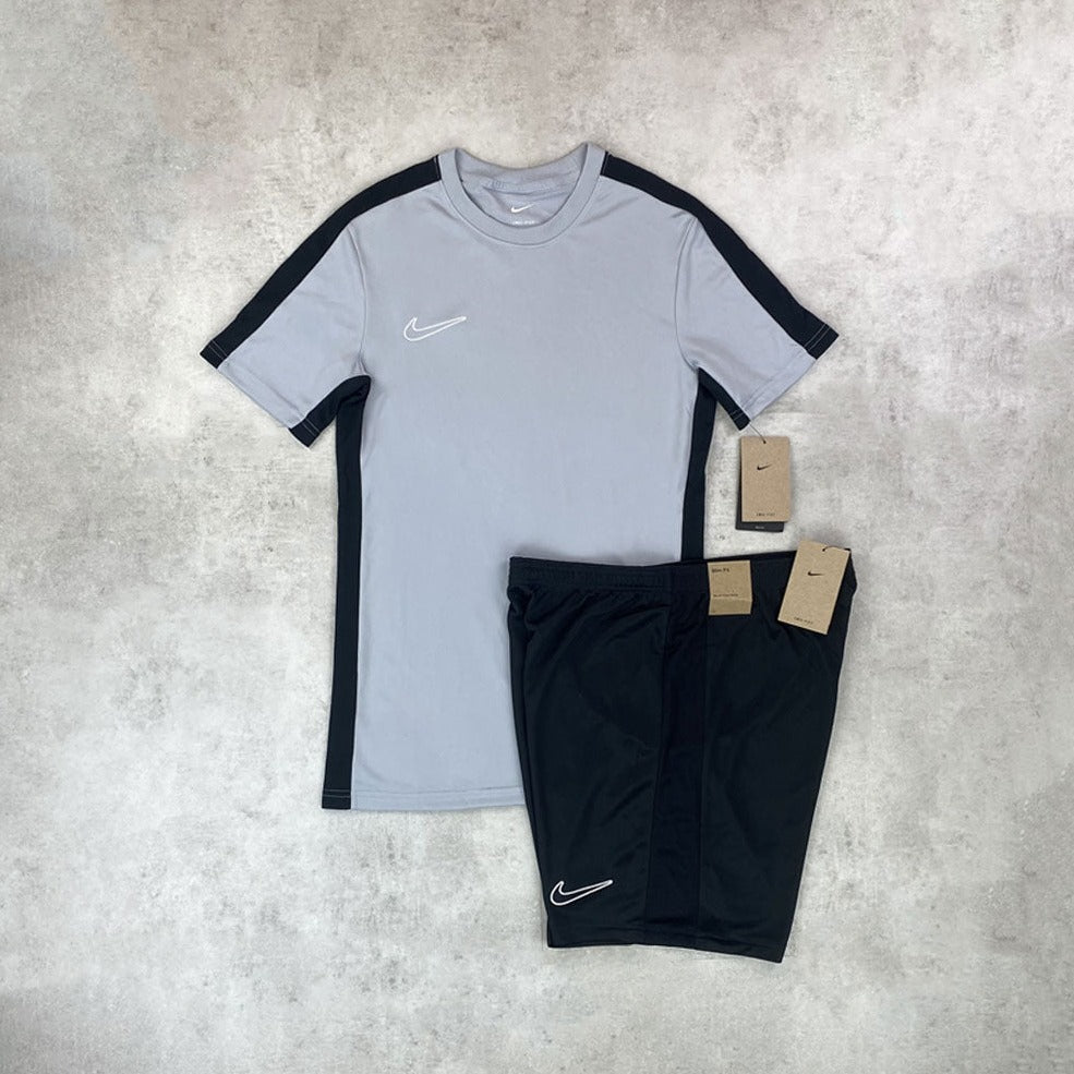 nike drill t-shirt and shorts set black and grey 