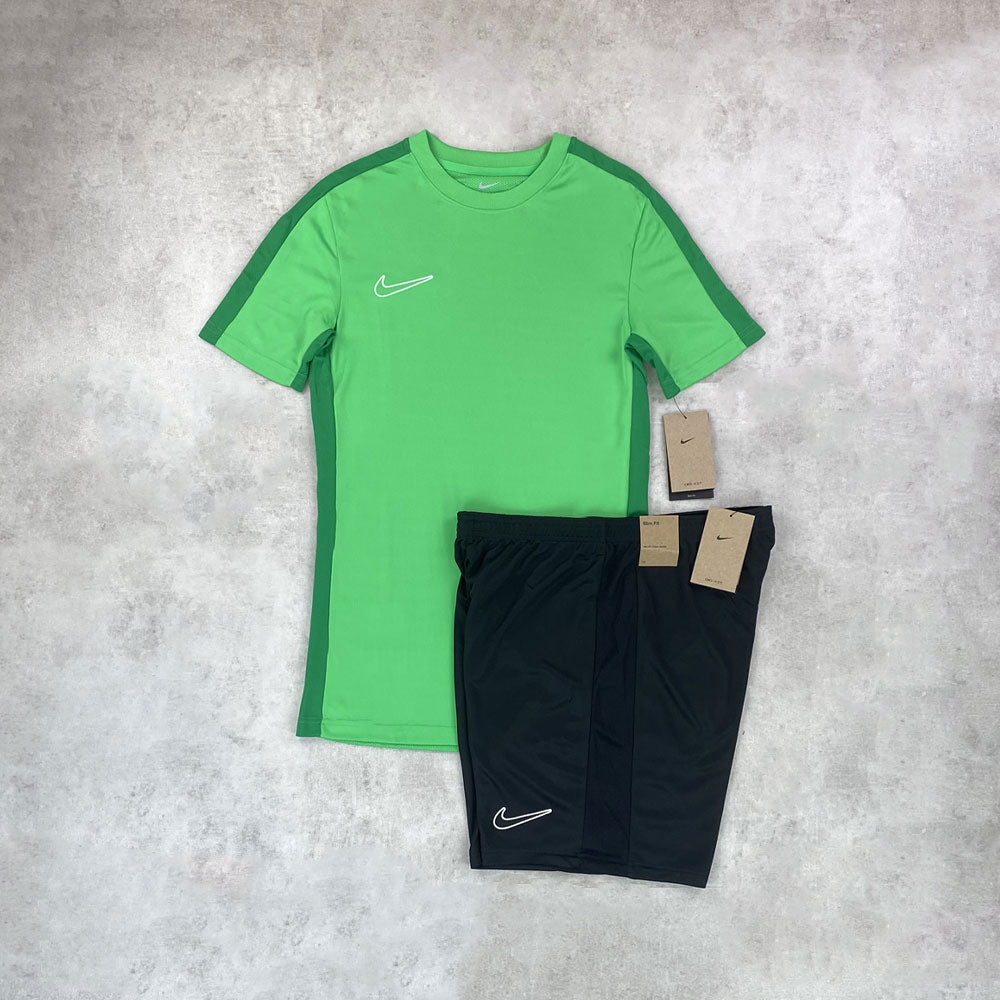nike drill t-shirt and shorts green and black 